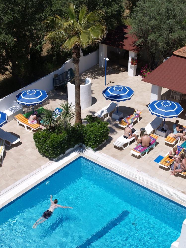 Hotel Nathalie Ixia  Exterior photo